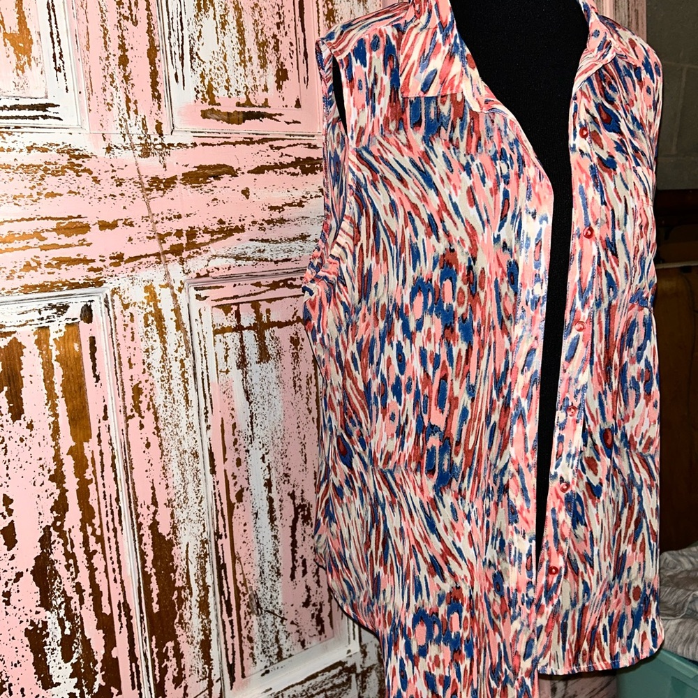 Liz Claiborne Multicolor Abstract Button Down Shirt - Picture 2 of 7